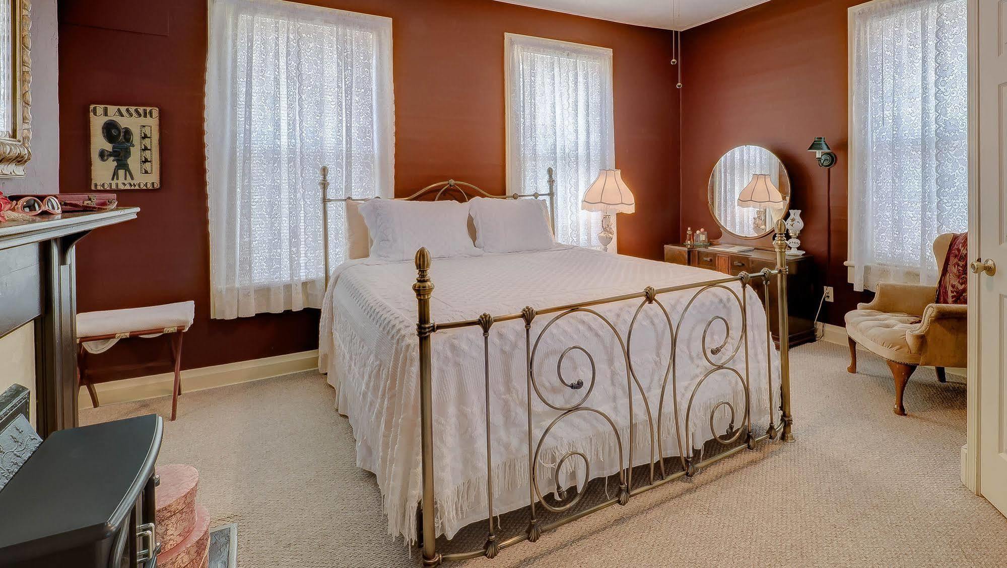 Blue Ridge Inn Bed And Breakfast Extérieur photo