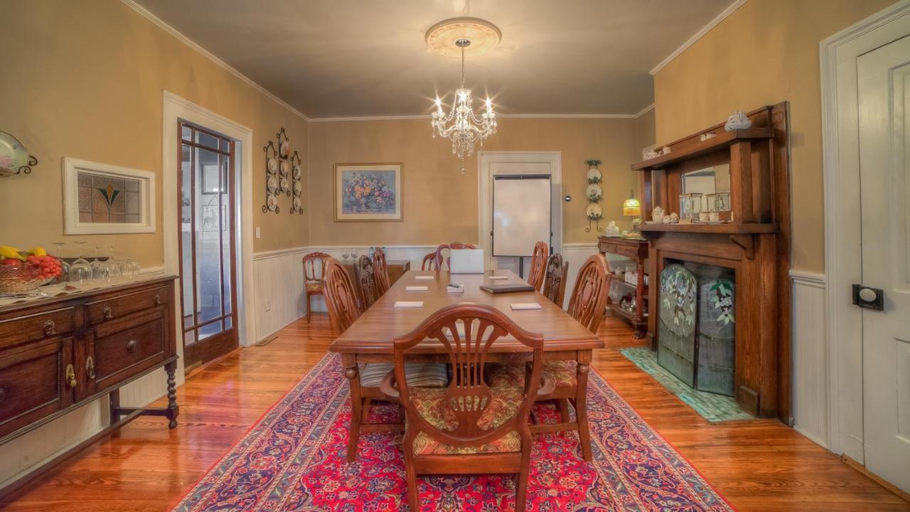 Blue Ridge Inn Bed And Breakfast Extérieur photo